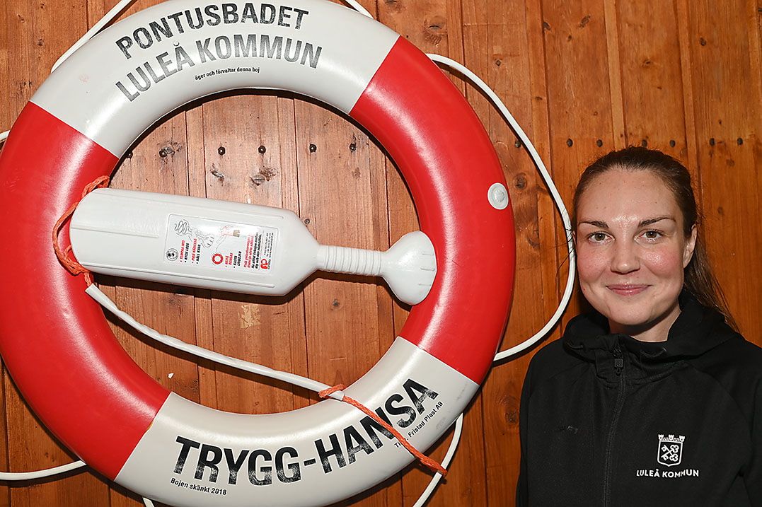 Jonna Lindberg uppskattar att arbetet är socialt och omväxlande.