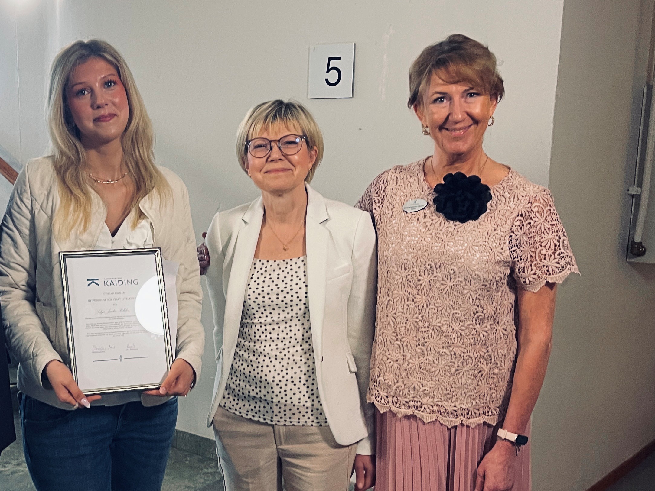 Tilya Jaako Fälldin, Christina Lehto, och Ellinor Bäckström, rektor. 