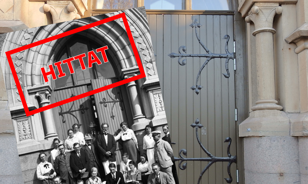 Bild på renoverade entrédörren på Östra skolan och en gammal bild från tidigt 1900-tal på samma dörr med texten "Hittat" i en röd rektangel. 