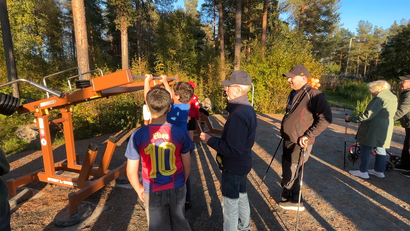 Träningsbild utegym Hertsön
