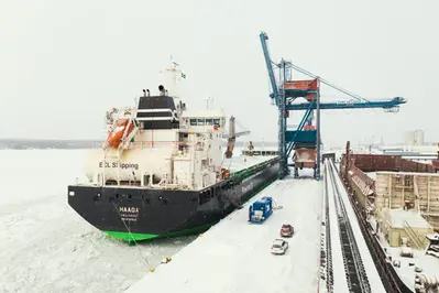 Sverige kan bli ledande i klimatsmart sjöfart – men otydliga spelregler bromsar utvecklingen