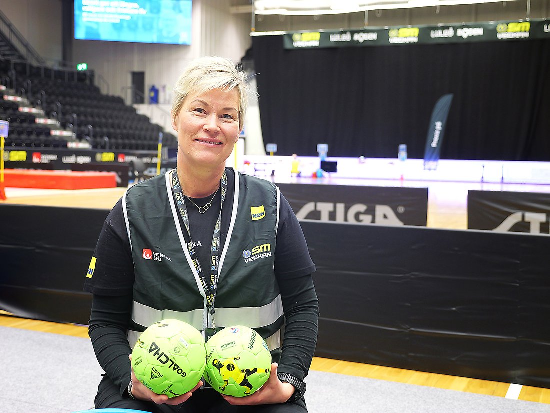 Sara Lindfors, RF-sisu